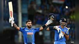 सचिन तेंदुलकर को पीछे छोड़ने के साथ कोहली ने बनाए ये रिकॉर्ड, पाकिस्तान के खिलाफ जड़ा 51वां शतक