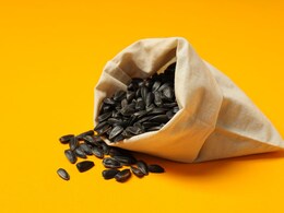 Superfood: सिर्फ फूल ना समझें, सुपरफूड हैं इसके बीज! एनर्जी भी मिलेगी, बीमारी भी भागेगी Superfood: सिर्फ फूल ना समझें, सुपरफूड हैं इसके बीज! एनर्जी भी मिलेगी, बीमारी भी भागेगी