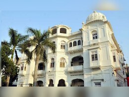 एसजीपीसी ने निर्वासित सिखों को दस्तार नहीं पहनने देने के लिए अमेरिकी अधिकारियों की निंदा की एसजीपीसी ने निर्वासित सिखों को दस्तार नहीं पहनने देने के लिए अमेरिकी अधिकारियों की निंदा की