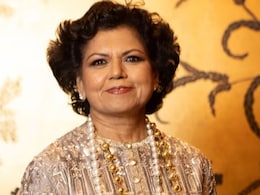 Who Is Chandrika Tandon? All You Need To Know About The Indian-Origin Musician Who Won Her First Grammy Who Is Chandrika Tandon? All You Need To Know About The Indian-Origin Musician Who Won Her First Grammy