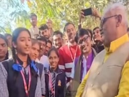 Rajasthan Politics: राजस्थान के शिक्षा मंत्री को 10th और 10वीं का नहीं पता फर्क? दिव्या दिव्या मदेरणा ने वीडियो पोस्ट करके ली चुटकी  Rajasthan Politics: राजस्थान के शिक्षा मंत्री को 10th और 10वीं का नहीं पता फर्क? दिव्या दिव्या मदेरणा ने वीडियो पोस्ट करके ली चुटकी