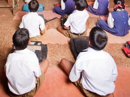 Betul : क्लास की चटाई में हुई हलचल, 5 फीट की खतरनाक 'चीज' देख बच्चों की निकल गई चीख 