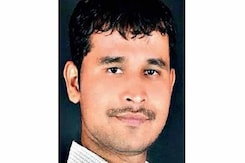 Pune Bus Rape Case: Suspect's Photo Released, Cops Announce Rs 1 Lakh Reward Pune Bus Rape Case: Suspect's Photo Released, Cops Announce Rs 1 Lakh Reward