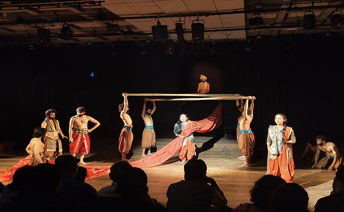 Bharat Rang Mahotsav: भारत भवन में महाभारत! द्रौपदी के नजरिए से देखिए अग्निसुता द्रौपदी