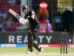 Tom Latham: विल यंग का चैंपियंस ट्रॉफी के पहले ही मुकाबले में जलवा, चौके-छक्कों की बौछार करते हुए जड़ दिया शतक