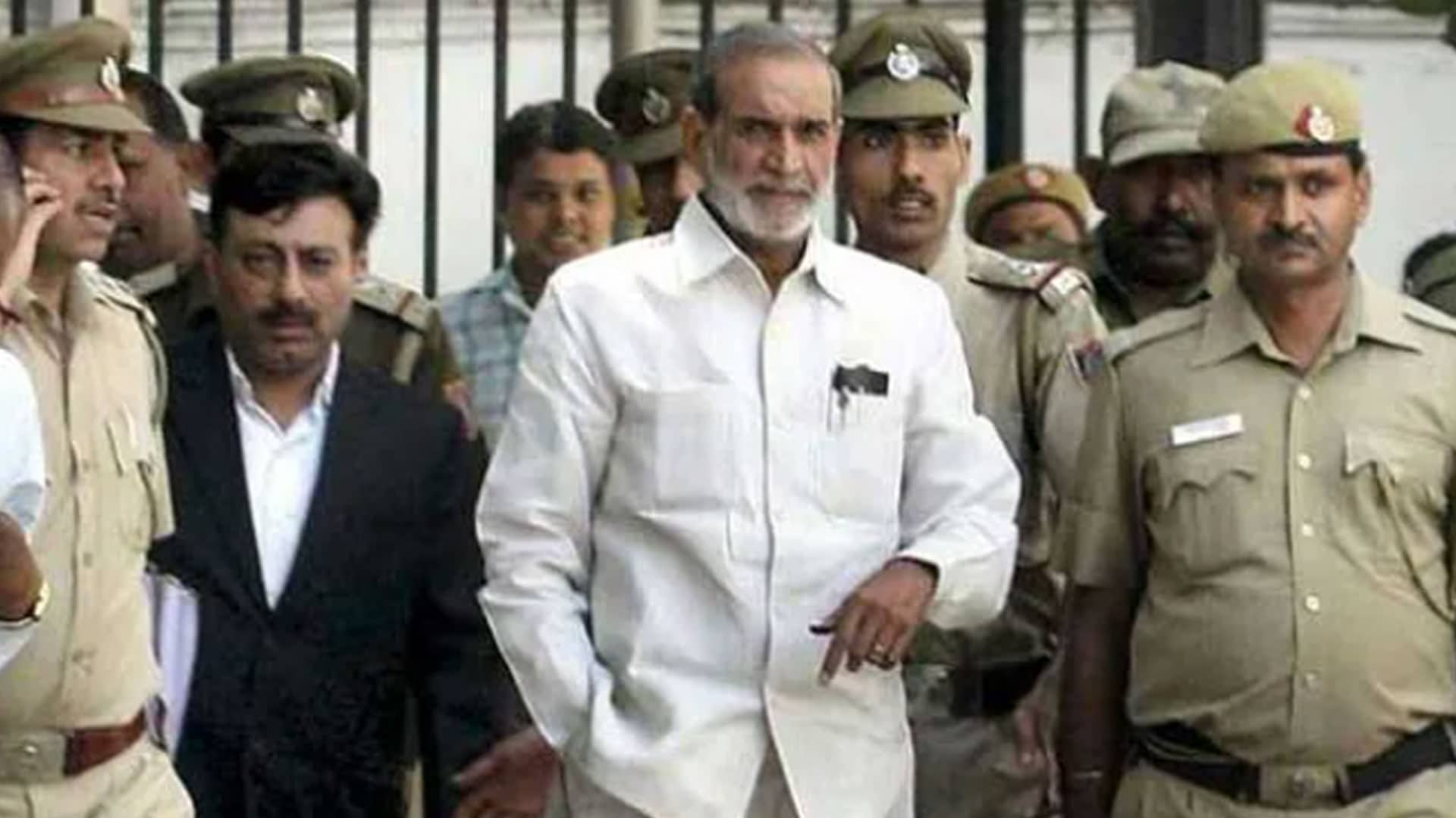 Video : Former Congress MP Sajjan Kumar Gets Life Term In 1984 Riots Case, Court Rejects Death Penalty