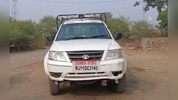 Rajasthan: धौलपुर में वन विभाग की टीम पर लकड़ी तस्करों ने लाठी-डंडों से किया हमला, 2 कर्मचारी हुए घायल&nbsp;&nbsp;