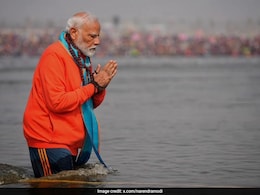 रुद्राक्ष की माला पहने पीएम मोदी ने महाकुंभ में लगाई डुबकी, जानें क्यों रुद्राक्ष धारण करते हैं लोग, फायदे, धार्मिक और वैज्ञानिक कारण रुद्राक्ष की माला पहने पीएम मोदी ने महाकुंभ में लगाई डुबकी, जानें क्यों रुद्राक्ष धारण करते हैं लोग, फायदे, धार्मिक और वैज्ञानिक कारण