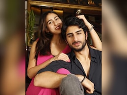 Sara Ali Khan Sends Big Love To Brother Ibrahim Ahead Of His Bollywood Debut: "Time To Shine" Sara Ali Khan Sends Big Love To Brother Ibrahim Ahead Of His Bollywood Debut: "Time To Shine"