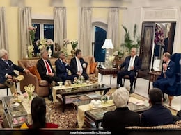 Indian Billionaire Niranjan Hiranandani Hosts British Royal Family In Mumbai, Shares Pics Indian Billionaire Niranjan Hiranandani Hosts British Royal Family In Mumbai, Shares Pics