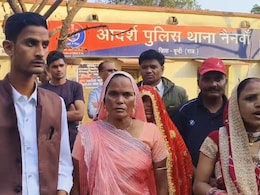 बूंदी में शादी से चंद घंटे पहले दुल्हन प्रेमी के साथ फरार, मंडप में दूल्हा करता रहा इंतजार; थाने पहुंची बारात बूंदी में शादी से चंद घंटे पहले दुल्हन प्रेमी के साथ फरार, मंडप में दूल्हा करता रहा इंतजार; थाने पहुंची बारात