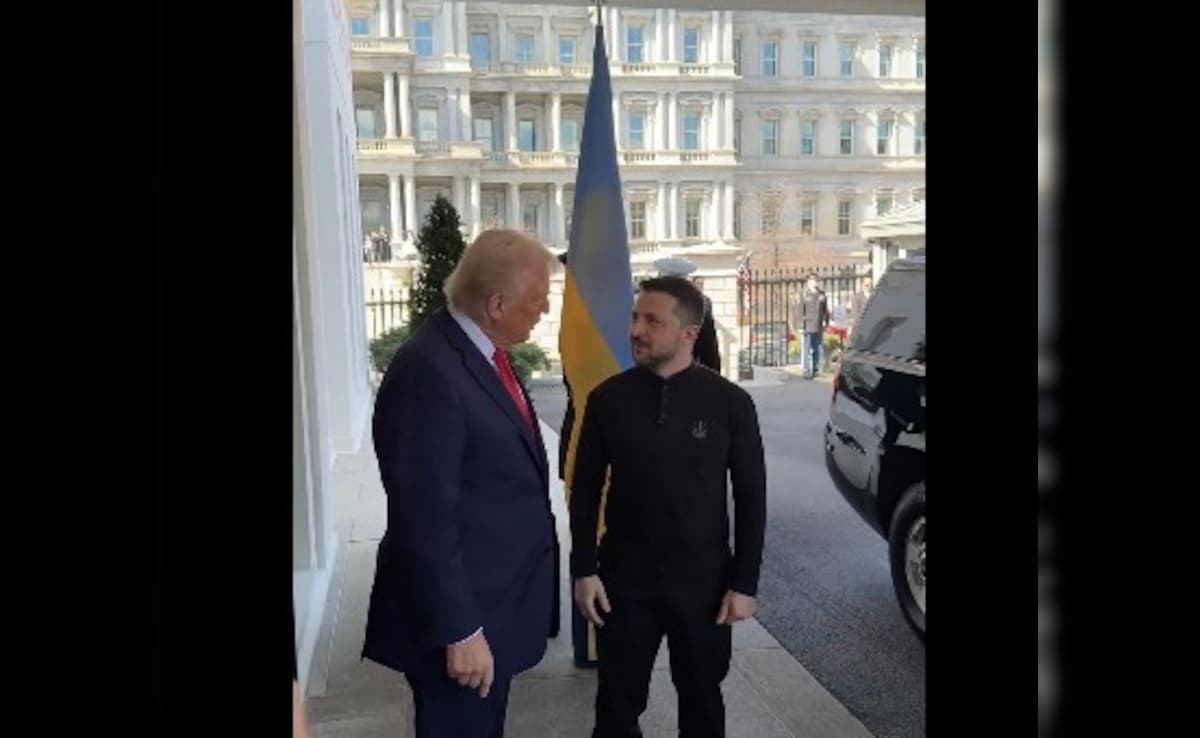 Video – “You’re All Dressed Up”: How Trump Greeted Zelensky At White House Video – “You’re All Dressed Up”: How Trump Greeted Zelensky At White House