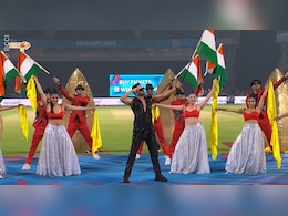 Women's Premiere League 2025: Ayushmaan Khurrana Sings <i>Maa Tujhe Salaam</i> At Opening Night Women's Premiere League 2025: Ayushmaan Khurrana Sings <i>Maa Tujhe Salaam</i> At Opening Night