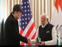 Musk Gifts PM Modi Heatshield Tile From SpaceX's Starship Test Flight Musk Gifts PM Modi Heatshield Tile From SpaceX's Starship Test Flight
