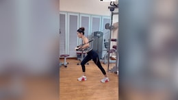 Power Through Your Fitness Goals With Amyra Dastur's Back And Shoulder Workout