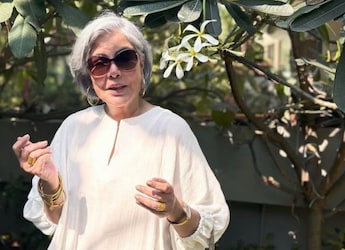 Zeenat Aman Swears By A Simple Diet - Here's A Peek Into Her Daily Menu Zeenat Aman Swears By A Simple Diet - Here's A Peek Into Her Daily Menu