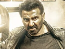 इस ब्लॉकबस्टर फिल्म को बनाने से डर रहे थे सनी देओल, बोले- अगर गलत हो गया तो... इस ब्लॉकबस्टर फिल्म को बनाने से डर रहे थे सनी देओल, बोले- अगर गलत हो गया तो...