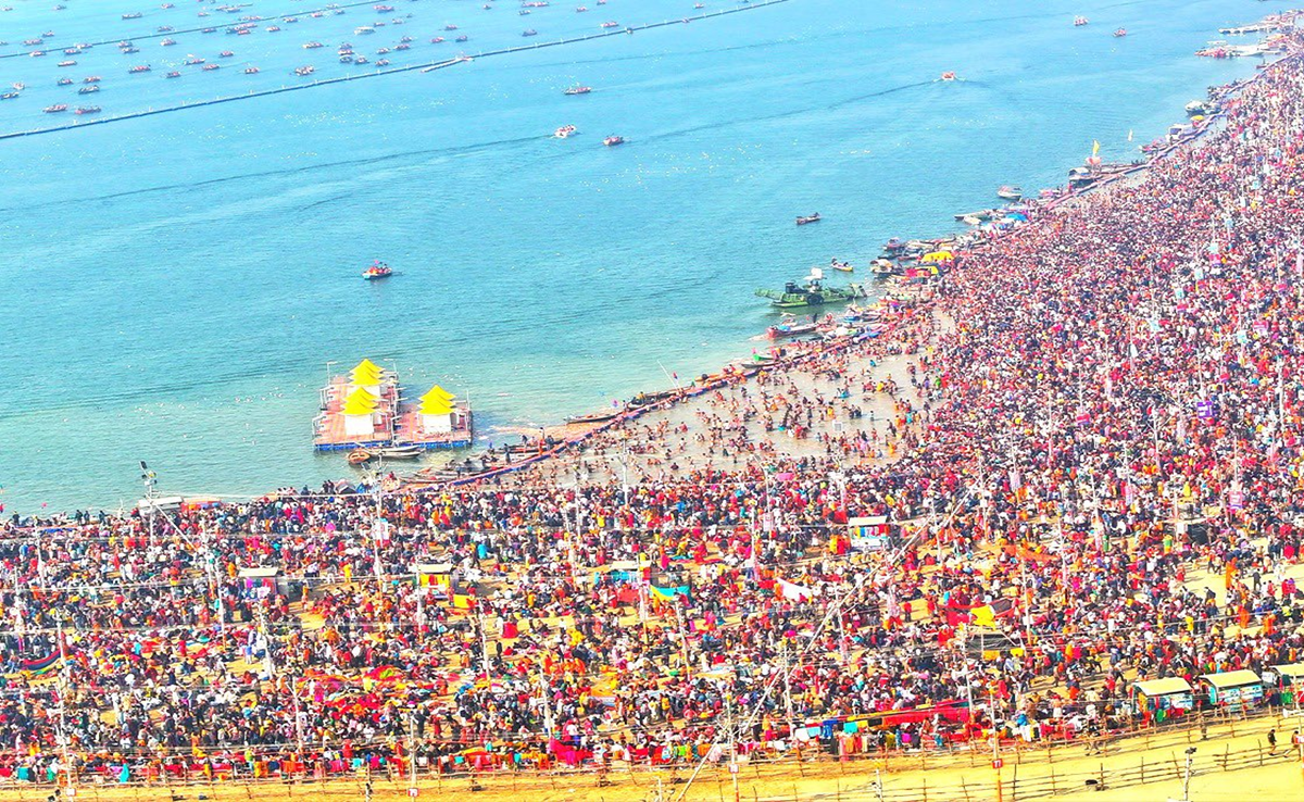 Magha Purnima: प्रयागराज में माघ पूर्णिमा संगम स्नान के साथ पूरा होगा महाकुंभ का कल्पवास, जानिए इसका महत्व