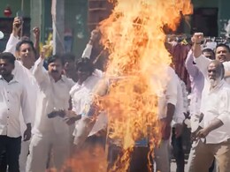 Laila Movie Review: वेलेंटाइन डे पर आते ही एक्स पर ट्रेंड कर रही ये फिल्म, ओपनिंग पर ही मिल गया 'डिजास्टर' का टैग Laila Movie Review: वेलेंटाइन डे पर आते ही एक्स पर ट्रेंड कर रही ये फिल्म, ओपनिंग पर ही मिल गया 'डिजास्टर' का टैग