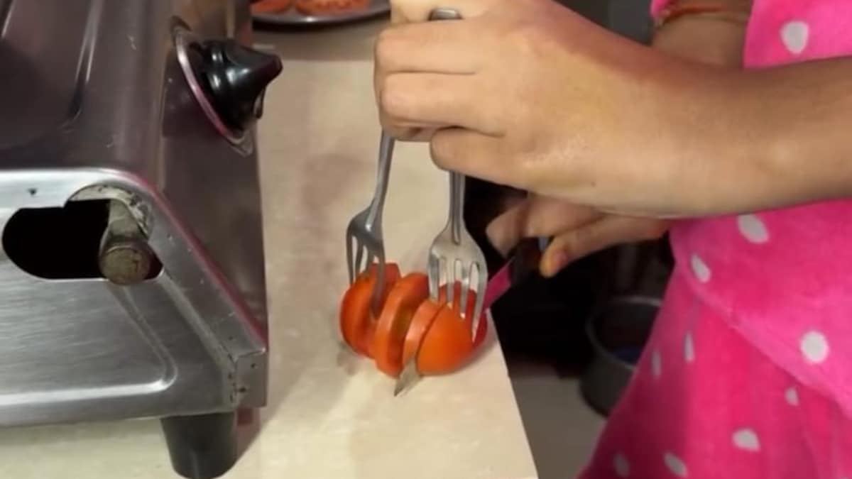 Watch: Womans Jugaad To Slice Tomatoes Using Fork Gets Over 30 Million ... image.