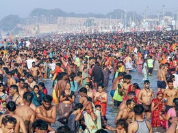 महाशिवरात्रि पर महाकुंभ के अंतिम पवित्र स्नान के ये हैं 5 शुभ मुहूर्त, जानिए शिव पूजन का समय यहां महाशिवरात्रि पर महाकुंभ के अंतिम पवित्र स्नान के ये हैं 5 शुभ मुहूर्त, जानिए शिव पूजन का समय यहां
