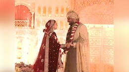 In Pics: Jeet Adani, Diva Jaimin Shah's <i> Jaimala </i> Ceremony