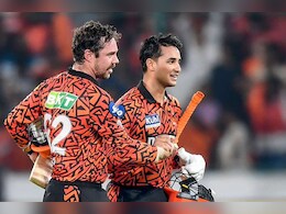 IPL 2025: इस साल इन शीर्ष 5 सितारों के बीच है सिक्सर किंग बनने की रेस, नंबर-1 दावेदार का नाम चौंका देगा IPL 2025: इस साल इन शीर्ष 5 सितारों के बीच है सिक्सर किंग बनने की रेस, नंबर-1 दावेदार का नाम चौंका देगा