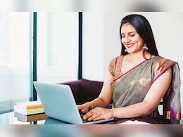 Work form home: महिलांना मिळणार आता वर्क फ्रॉर्म होमची सुविधा, 'या' राज्याच्या मुख्यमंत्र्यांचा प्लॅन काय? Work form home: महिलांना मिळणार आता वर्क फ्रॉर्म होमची सुविधा, 'या' राज्याच्या मुख्यमंत्र्यांचा प्लॅन काय?