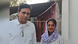 Monalisa Interview: क्या सचमुच फंस चुकी हैं मोनालिसा? डायरेक्टर ने किया बड़ा खुलासा