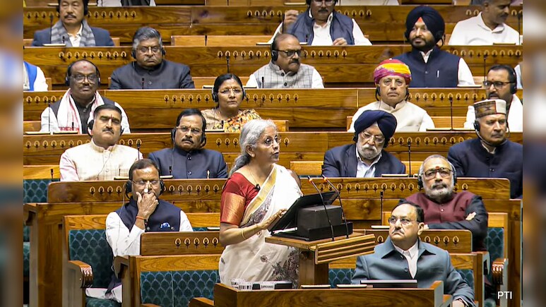 Income Tax Slab 2025-26: 12 लाख तक 'No Tax', लेकिन क्या आपको होगा फायदा? आसान भाषा में समझिए