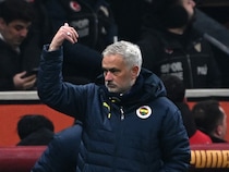 Jose Mourinho Sacked By Turkeys Fenerbahce After Champions League Failure