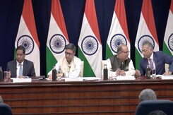 "487 Presumed Indians With Final Removal Orders": Centre On US Deportations "487 Presumed Indians With Final Removal Orders": Centre On US Deportations