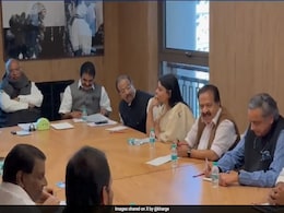 "No Rift": Congress After Kerala Meeting Amid Shashi Tharoor Row "No Rift": Congress After Kerala Meeting Amid Shashi Tharoor Row