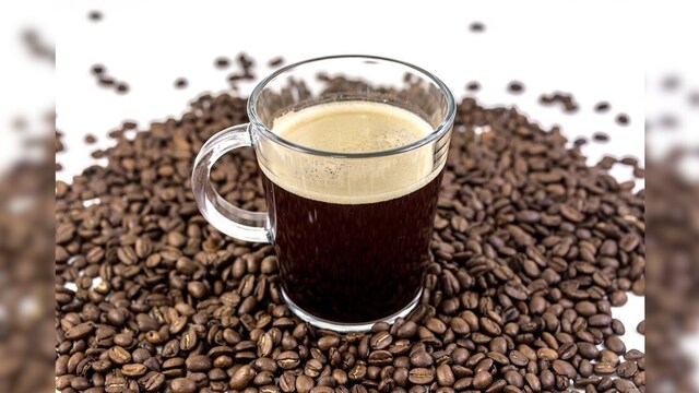 To make your coffee healthier, he suggests 6 possible ways in a post on Instagram