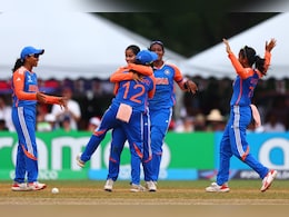 U19 World Cup: साउथ अफ्रीका को हराकर भारतीय महिला टीम ने रचा इतिहास, दूसरी बार जीता टी-20 वर्ल्ड कप U19 World Cup: साउथ अफ्रीका को हराकर भारतीय महिला टीम ने रचा इतिहास, दूसरी बार जीता टी-20 वर्ल्ड कप