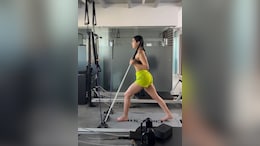 Sara Ali Khan "Working With The Core Stix" Looks Easy But Isn't