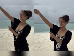 Triptii Dimri In A Black And White Swimsuit Makes Her Beach Days Look Super Stylish Triptii Dimri In A Black And White Swimsuit Makes Her Beach Days Look Super Stylish