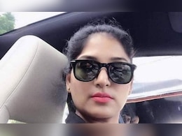 Karuna Munde:  करुणा मुंडेंचे राजीनाम्याबाबतचं वक्तव्य खरं ठरलं, पण तारीख हुकली Karuna Munde:  करुणा मुंडेंचे राजीनाम्याबाबतचं वक्तव्य खरं ठरलं, पण तारीख हुकली