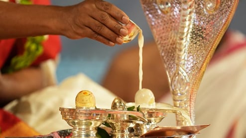Sawan Shivratri 2025: इस बार भद्रा के साए में आएगी शिवरात्रि, जानिए किस समय महादेव का पूजन करना होगा शुभ