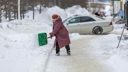 Death Counts From Heavy Japan Snow Hits 30