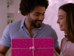 Valentine's Day: अभी तक नहीं खरीदा है पार्टनर के लिए गिफ्ट, तो ये ऑप्शन आ सकते हैं काम Valentine's Day: अभी तक नहीं खरीदा है पार्टनर के लिए गिफ्ट, तो ये ऑप्शन आ सकते हैं काम