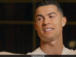"People May Prefer Lionel Messi...": Cristiano Ronaldo Finally Settles 'Best Player Debate' "People May Prefer Lionel Messi...": Cristiano Ronaldo Finally Settles 'Best Player Debate'