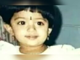 Bollywood News: ना दीपिका, ना कतरिना, 'या' अभिनेत्रीच्या 3 सिनेमांनी केली छप्परफाड कमाई, ओळखलं का? Bollywood News: ना दीपिका, ना कतरिना, 'या' अभिनेत्रीच्या 3 सिनेमांनी केली छप्परफाड कमाई, ओळखलं का?