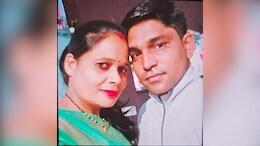 Road Accident: सड़क हादसे में पति-पत्नी की मौत, करिश्माई तौर पर बच गए कार में बैठे दोनों बच्चे