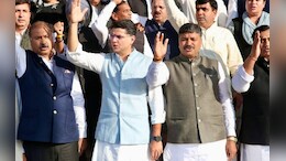 Rajasthan Politics: माफ़ी पर रार बरक़रार, कांग्रेस ने शेष सत्र का बहिष्कार किया, सदन के बाहर कड़ी सुरक्षा; विधानसभा पहुंचे CM