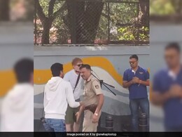 Ed Sheeran Clears Air After Bengaluru Cops Stop His Street Performance