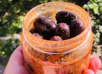 Nature's Candy: This Quick Masala Grapes Recipe Will Make Your Tastebuds Dance Nature's Candy: This Quick Masala Grapes Recipe Will Make Your Tastebuds Dance