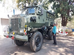 GIS 2025: भोपाल में गरजेंगे जबलपुर व्हीकल फैक्ट्री के प्रोडक्ट्स! 6X6 MPV जैसे सैन्य वाहन व उपकरण दिखेंगे GIS 2025: भोपाल में गरजेंगे जबलपुर व्हीकल फैक्ट्री के प्रोडक्ट्स! 6X6 MPV जैसे सैन्य वाहन व उपकरण दिखेंगे