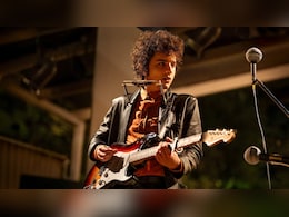 <i>A Complete Unknown</i> Review: Timothee Chalamet's Portrayal Of Bob Dylan Is Nothing Short Of Extraordinary