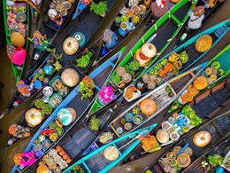 ये हैं एशिया के 7 तैरते बाज़ार, लगती है भारी भीड़, जानें क्यों खास हैं ये Floating Markets ये हैं एशिया के 7 तैरते बाज़ार, लगती है भारी भीड़, जानें क्यों खास हैं ये Floating Markets